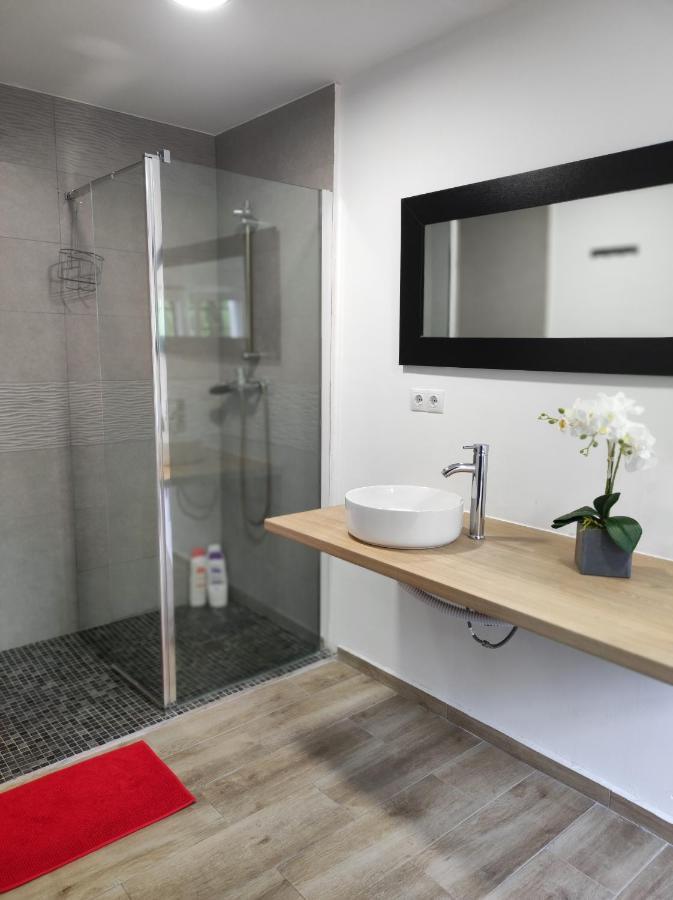 Lille En Provence Villa Valencia Exteriör bild